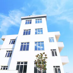Kristal Hotel Vlorë