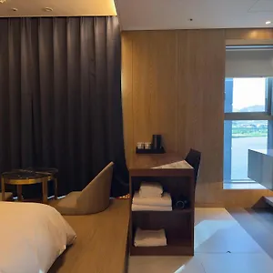 Tt 2 Hotel
