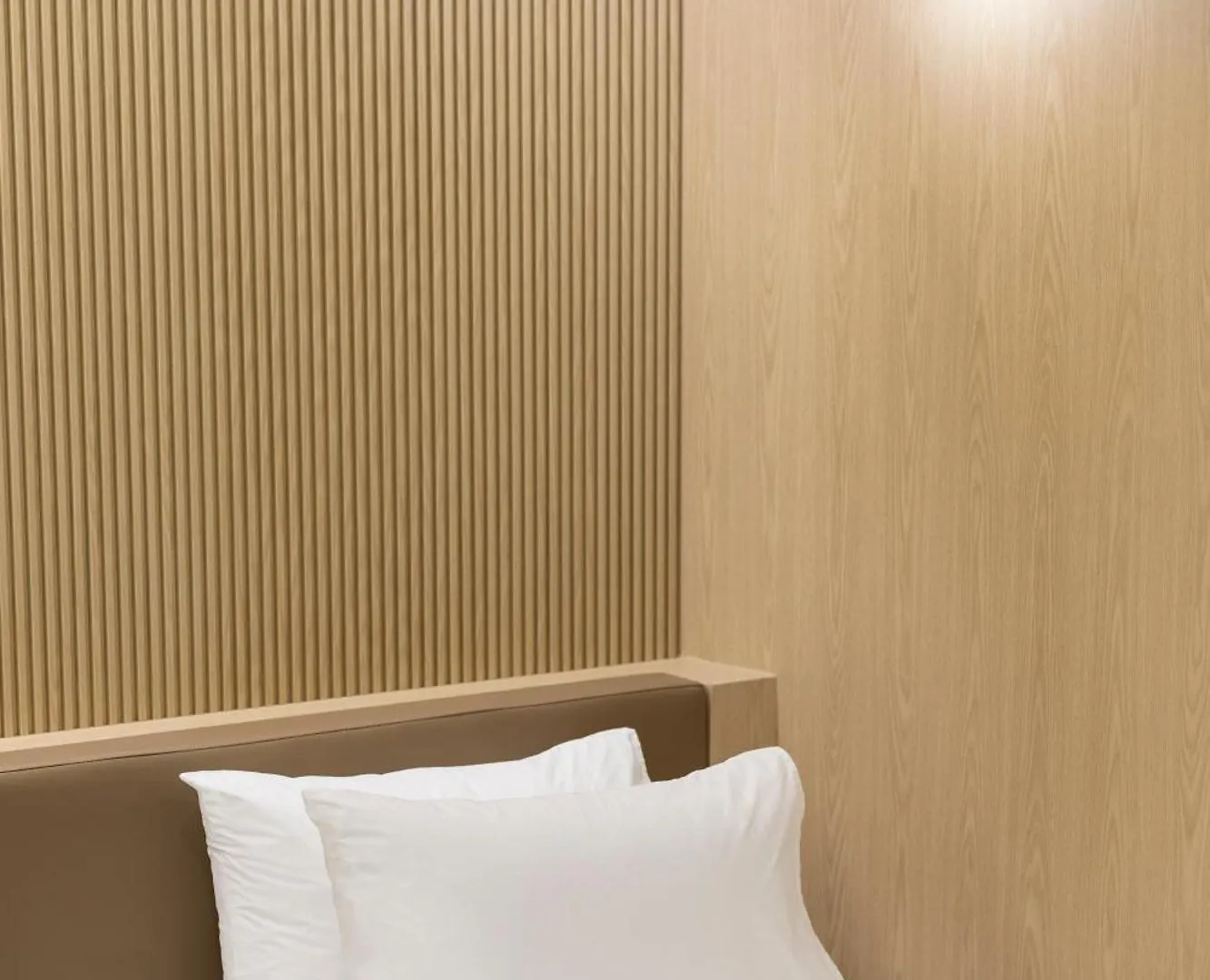 Busan H-Avenue Hotel Seomyeon Station 3*,  South Korea