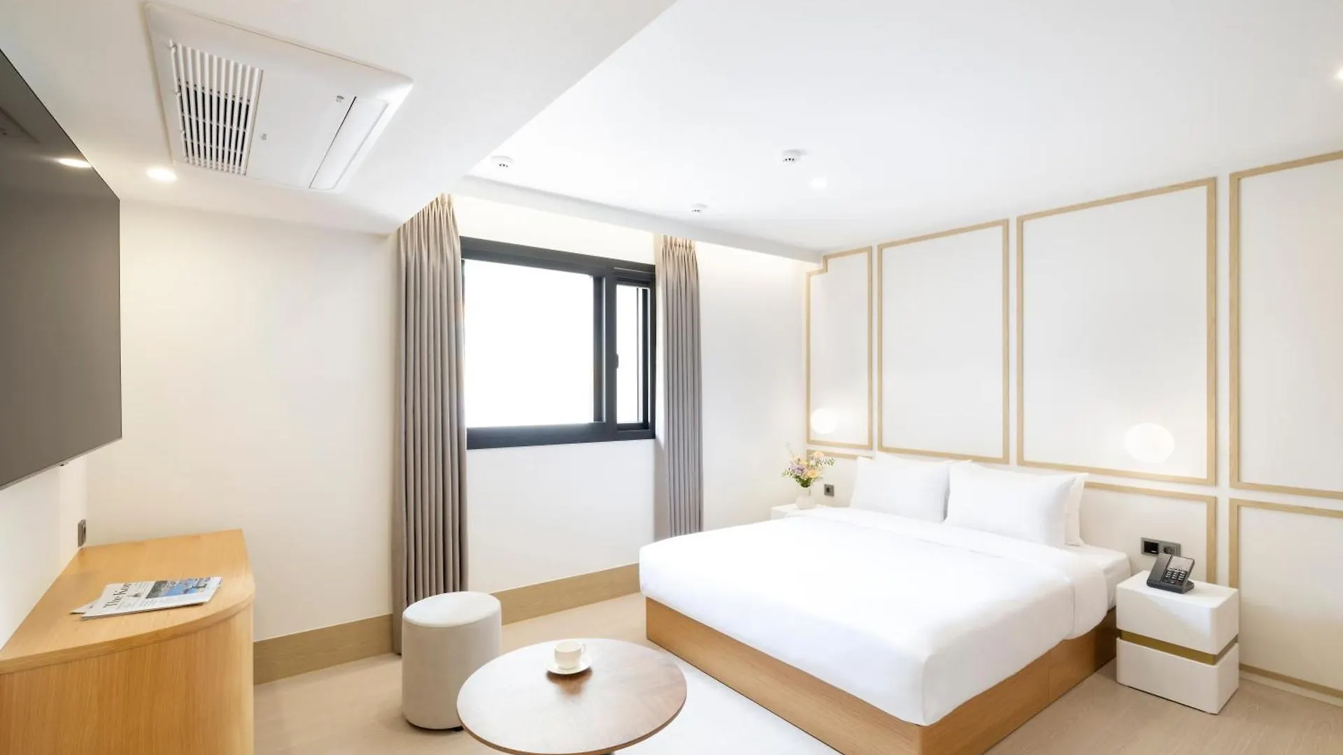 Busan H-Avenue Hotel Seomyeon Station 3*,  South Korea