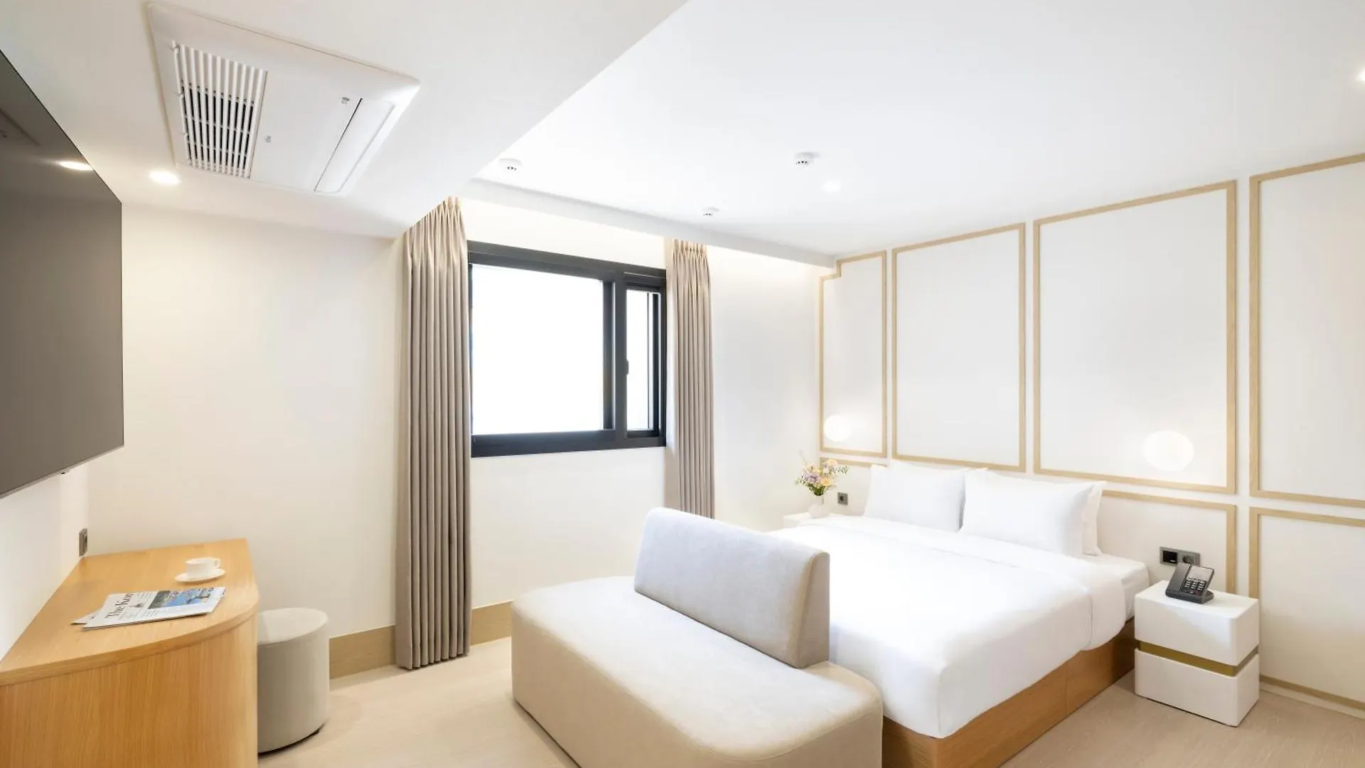 Busan H-Avenue Hotel Seomyeon Station